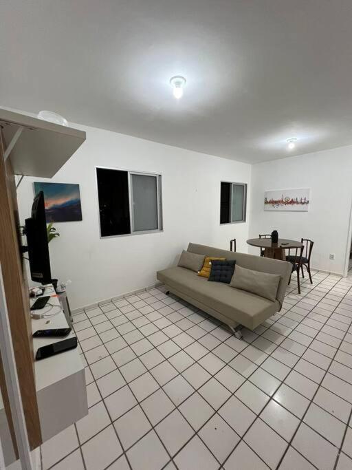 Apartamento Simples E Confortavel Em Natal! Natal